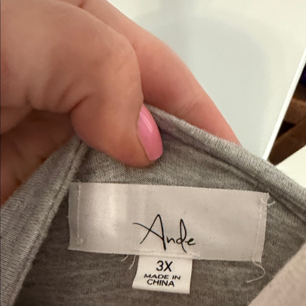Gray Women's Robe with Zipper Back - Picture 5 of 6